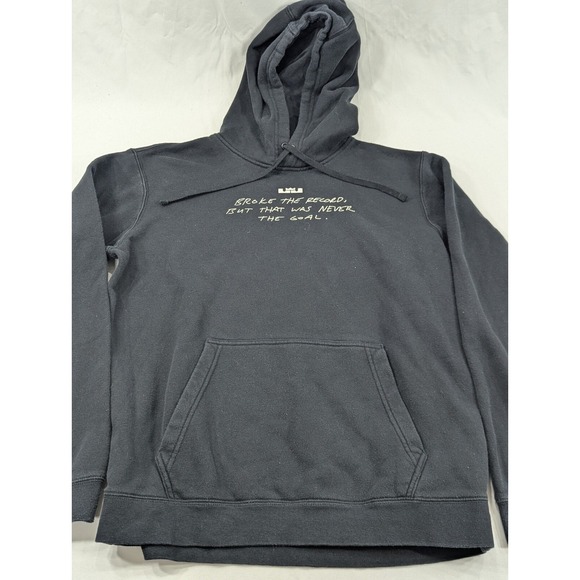Nike LeBron James NBA Scoring Title Record Pullover Black Hoodie Size Medium - Picture 3 of 8